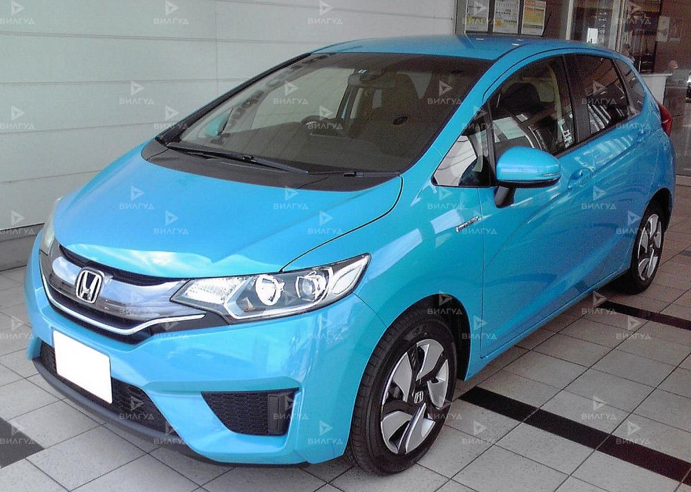 Диагностика двигателя Honda Fit в Краснодаре