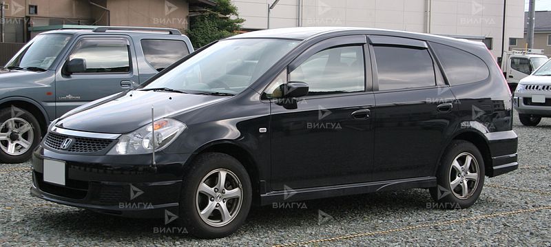 Диагностика рулевых тяг Honda Stream в Краснодаре Диагностика рулевых тяг Honda Stream в Краснодаре