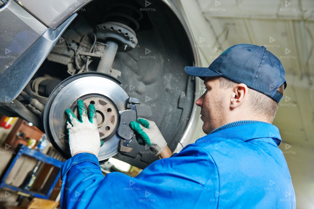 Прокачка тормозов Mitsubishi в Краснодаре Прокачка тормозов Mitsubishi в Краснодаре